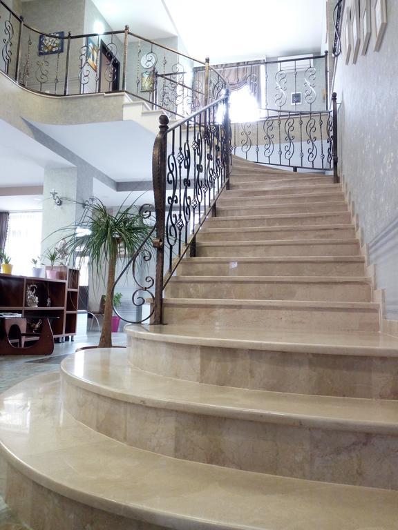 تبليسي فندق Salmer المظهر الخارجي الصورة